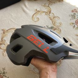 Adult Bike Helmet (53–60 cm)