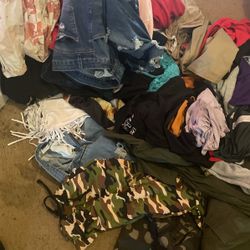 Girl clothes Sm-med ENTIRE BAG