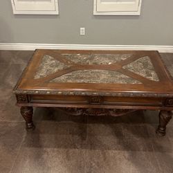 Coffee Table  Good Condition!