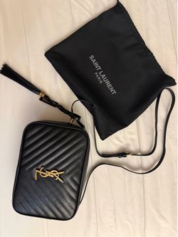 Black purse