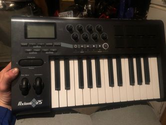 Axiom 25 pro keyboard