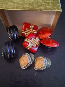 Earings