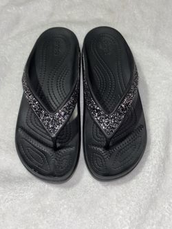 Crocs size 7 womens