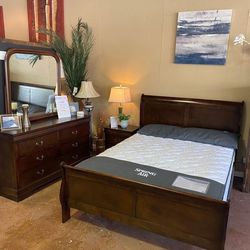 4 PCS QUEEN BEDROOM SET: QUEEN BED FRAME, NIGHTSTAND, DRESSER, MIRROR