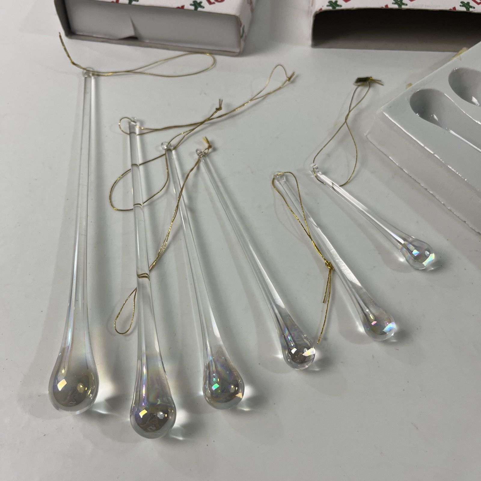 Lot of 36 House Of Lloyd Christmas Around The World Iridescent Icicles