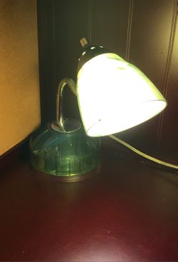 Table lamp