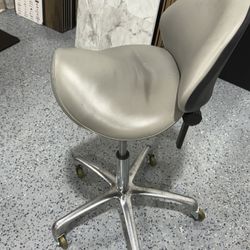 Saddle Chair Gray 