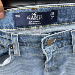 Means Hollister Jeans 