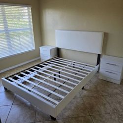 Bed And Two Nightstands 