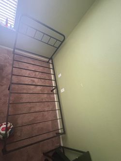 Twin size bed fram + mattress