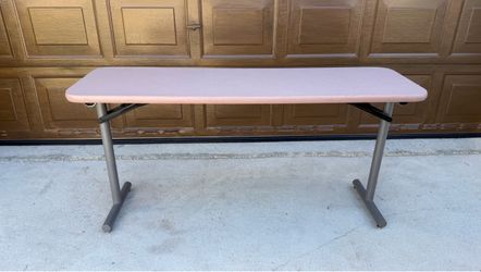 Falcon 5ft Heavy-Duty Commercial Folding Training Table - Ultra Solid & Heavy (60"x18")