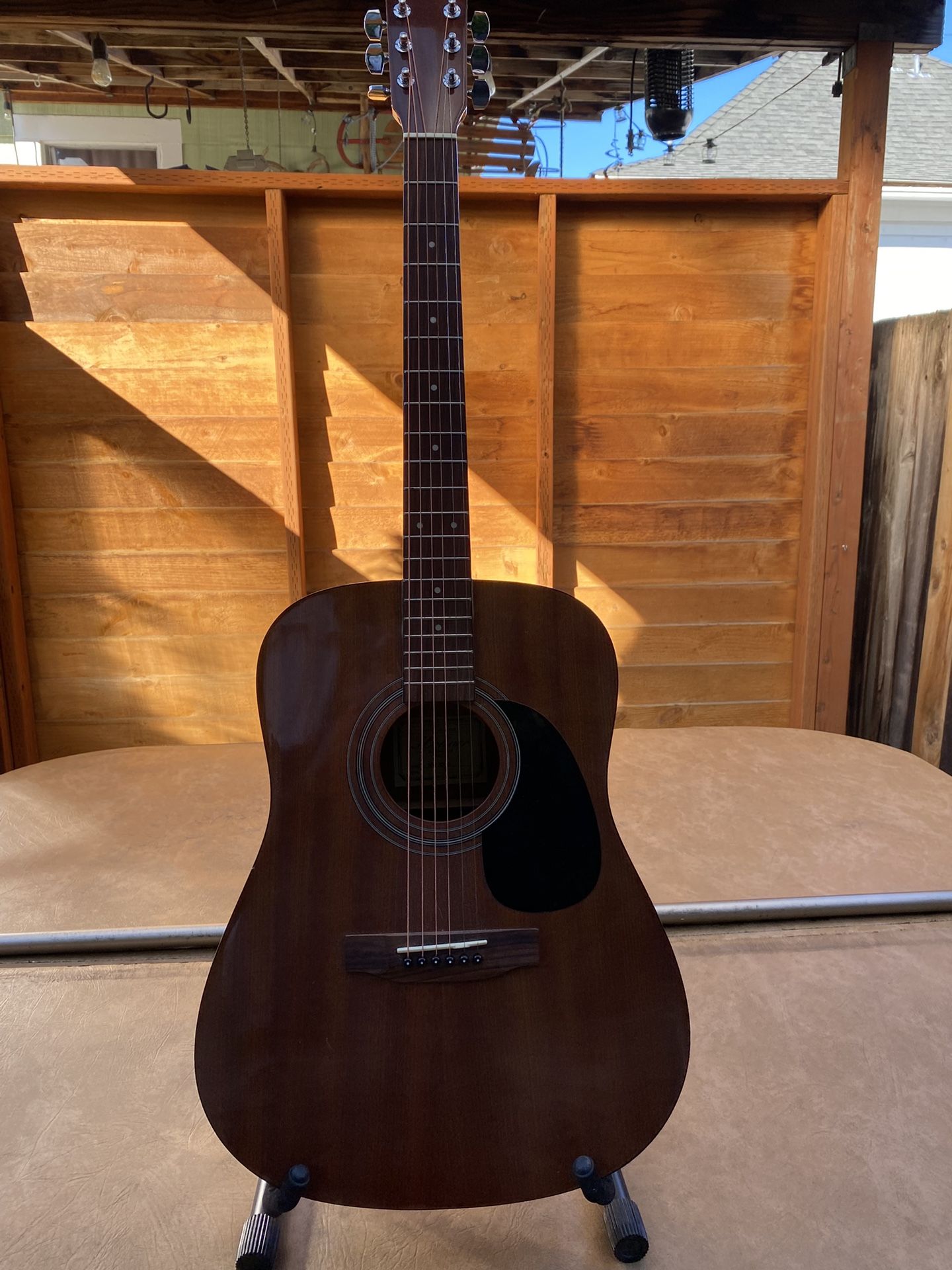 Hohner HW300g Acoustic Guitar 