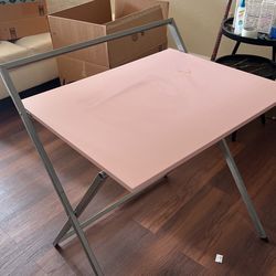 Collapsible Desk