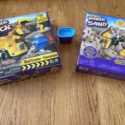 Kinetic Sand and Rocks Kits