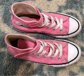 Kids Converse Chuck Taylor All Star High Top Pink Canvas Youth Size 1