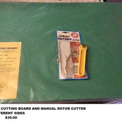 S-M-G CUTTING BOARD WITH MANUAL ROTARY CUTTER