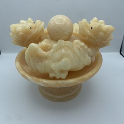 6.5” 5,326g Detailed Yellow Calcite Dual Dragon W/Sphere Crystal On Top $150 Cash or E-pay RI Daily Deals Message for appt. https://offerup.com/redire