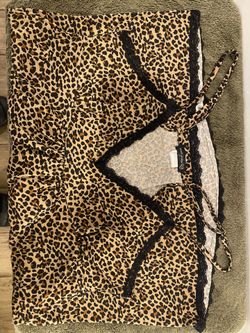 Cheetah Print Pajamas Size M