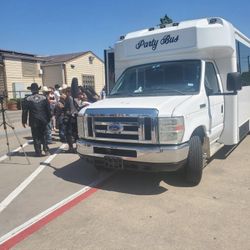Party  Bus 
