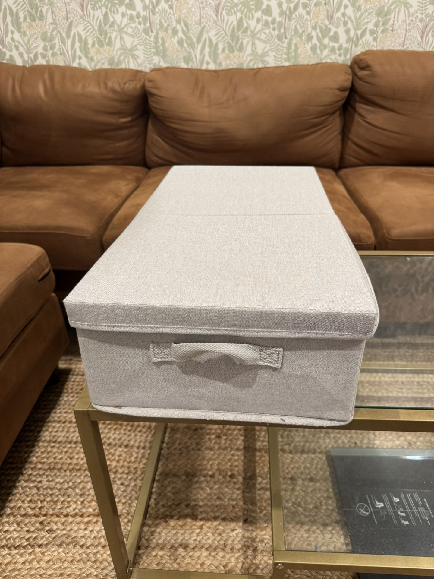 Gray cloth under the bed storage container
