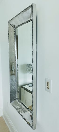 Super elegant mirror