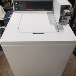 COIN OPERATED SPEED QUEEN WASHER 