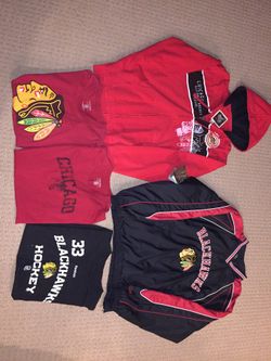 Chicago Blackhawks sweatshirt pullover and shirts