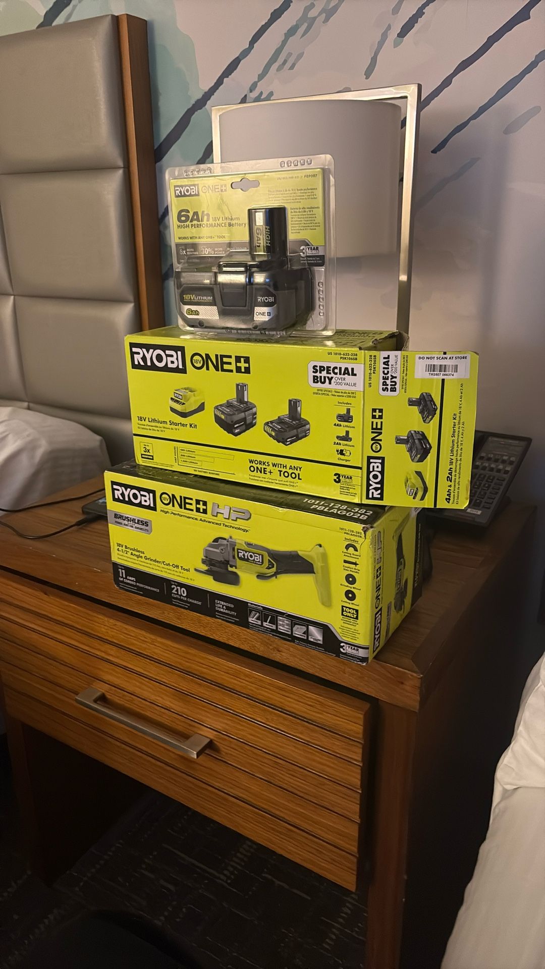 Ryobi 18v One+ Cordless Angle Grinder