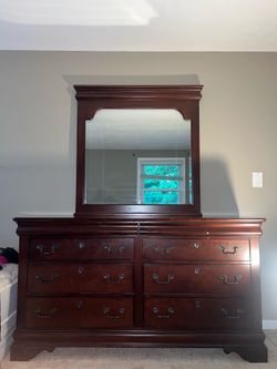 Bedroom Dresser and Frame