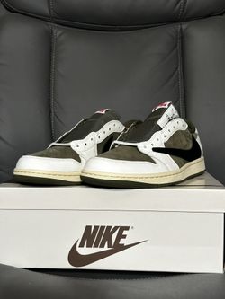 Jordan 1 Travis Scott Medium Olives