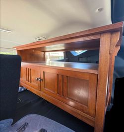 Home entertainment/dresser