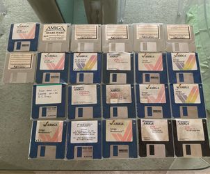 22 Original Commodore Amiga 3.5" Software Floppy Disks.