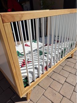 Baby crib