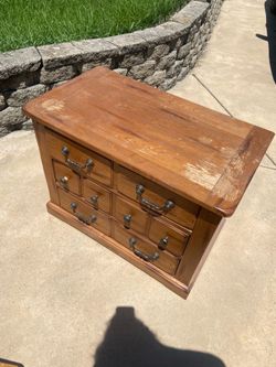 Free night stand