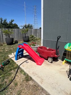 Slide and wagon