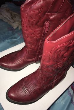 Girl’s boots