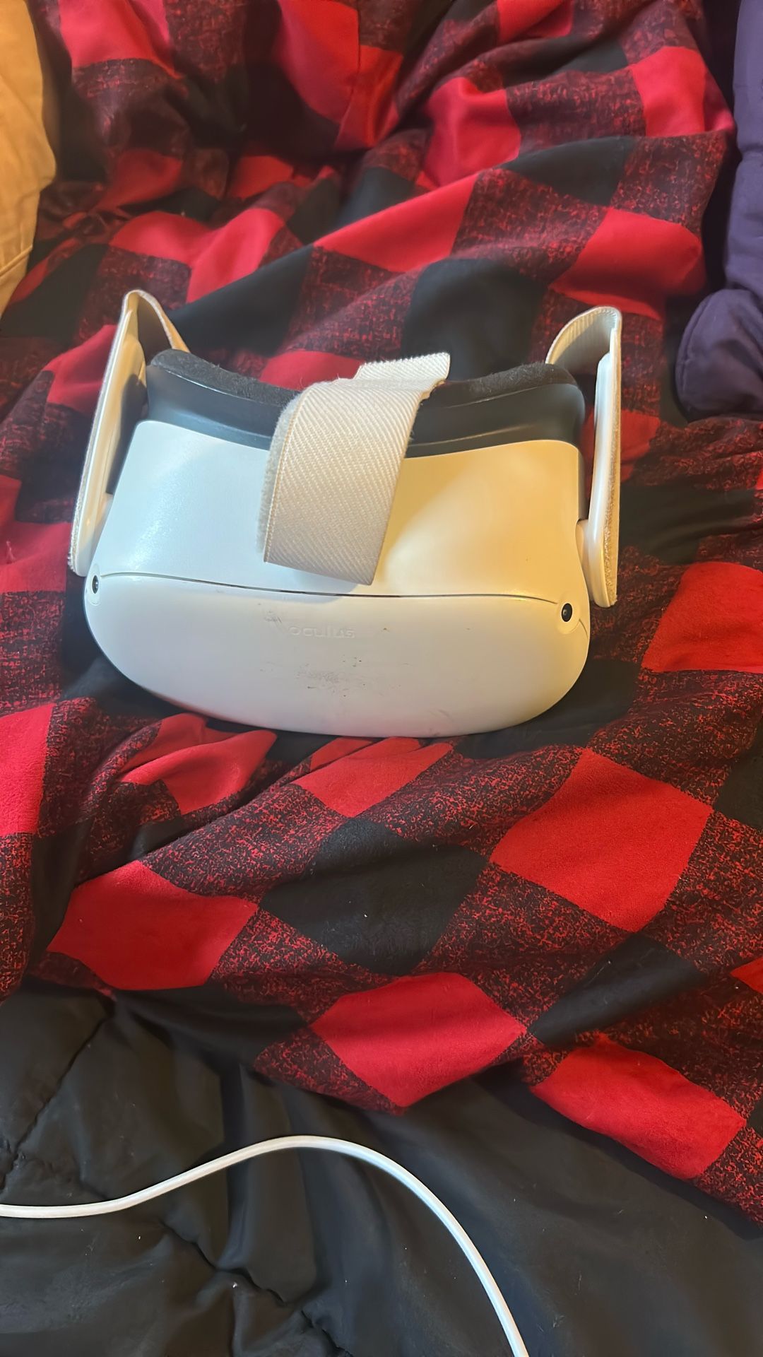 Oculus Quest 2 Headset Only