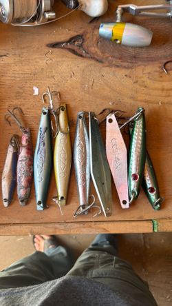 Lures jigs