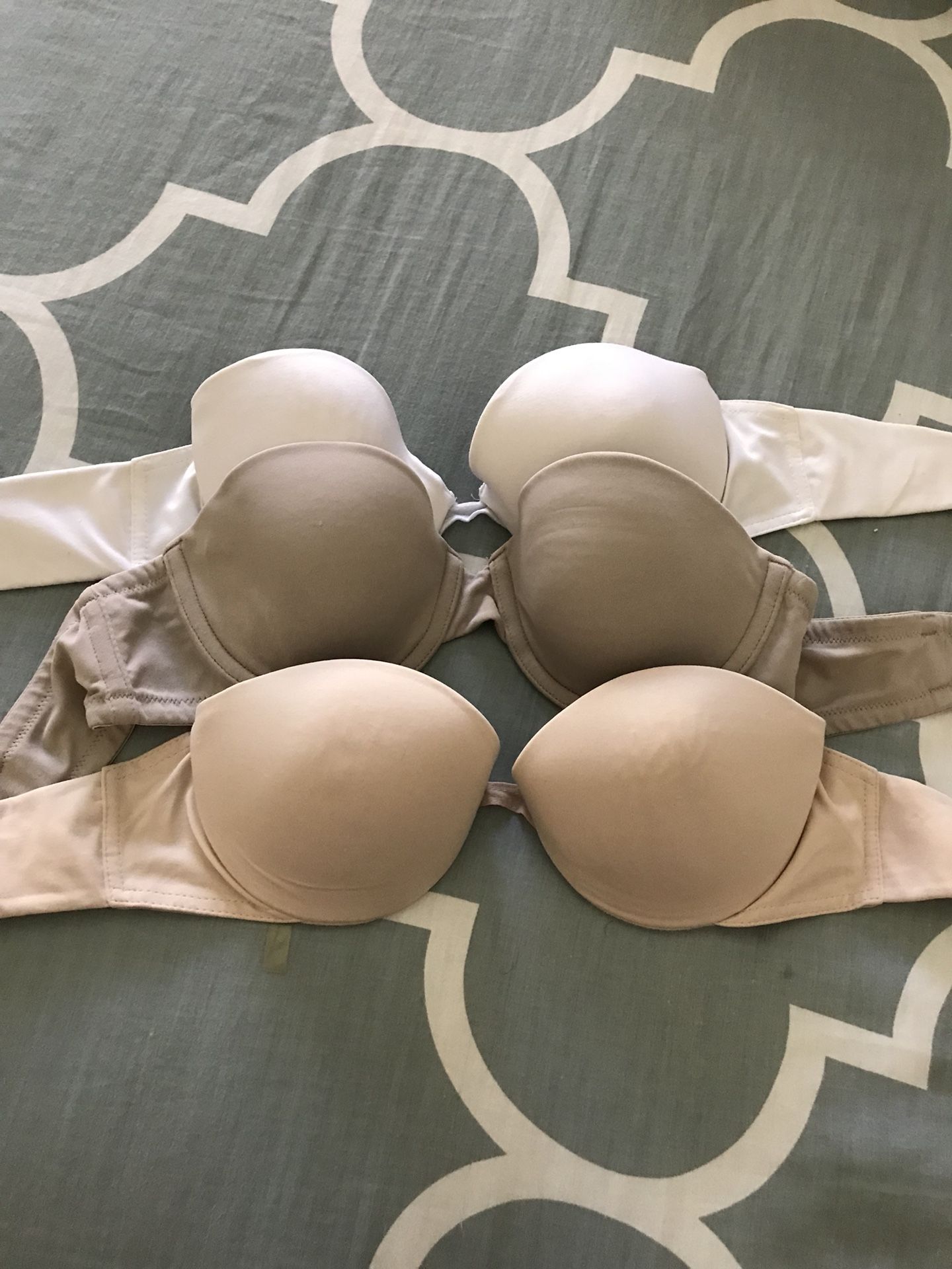 32B Strapless Bras