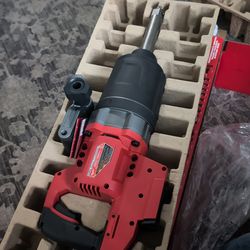 Impact Milwaukee 1 inch 1,350$ O.B.O