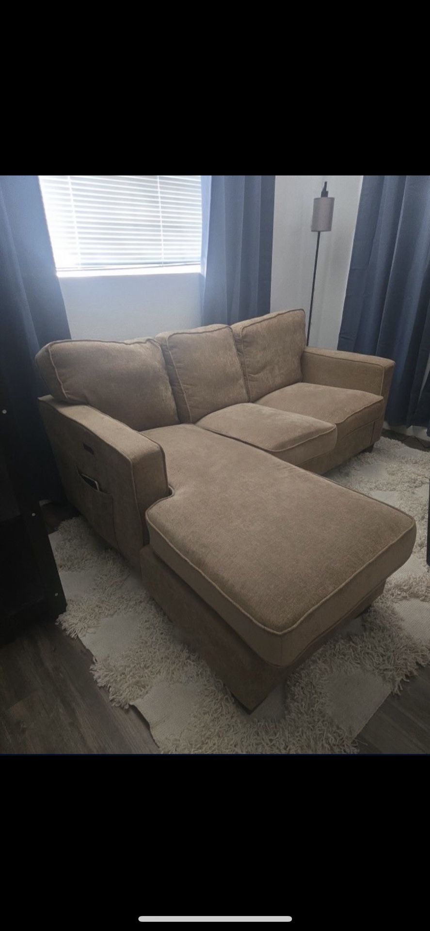Sectional Sofa 