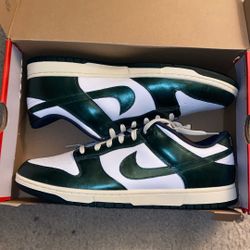 W Nike Dunk Low Size 15 $85