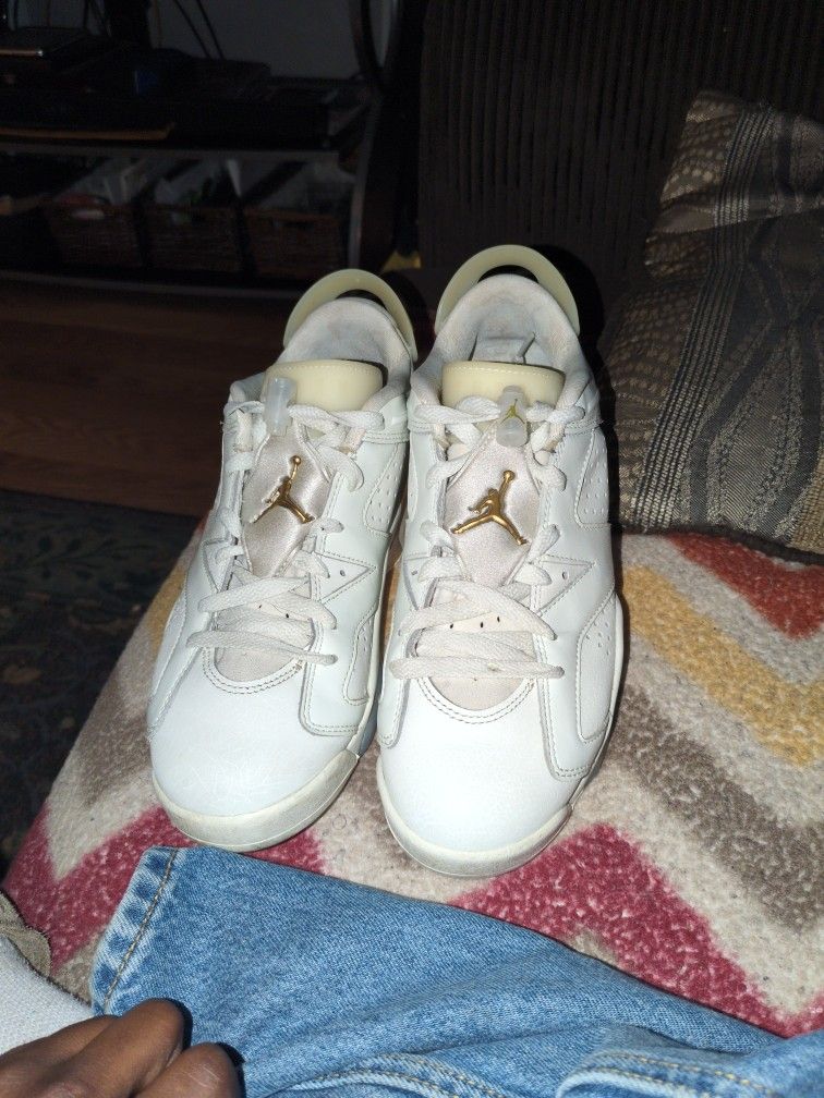 Jordan 6 Low