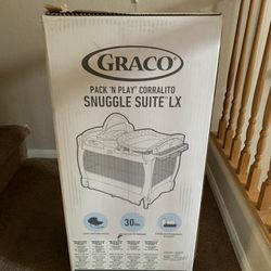 New GRACO Pack ‘N Play Snuggle Suite LX