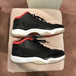 Jordan 11 ie size 10