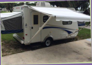 Photo Runs Great Best Looking 2010 Jayco Jay Feather.$800