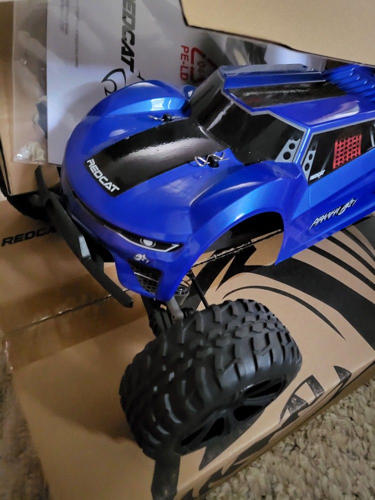 RC red cat Piranha remote Complete ready to run