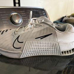 Men’s Size 13 - Nike Shoes