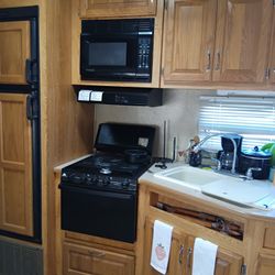 RV CRUISER YR. 2008