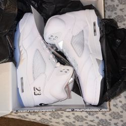 White Metallic Jordan 5’s (2026)